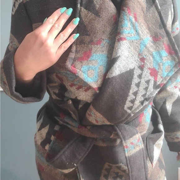 Brown and Blue Trench Coat with Belted Design - indigenous - native - Picture 3 of 4